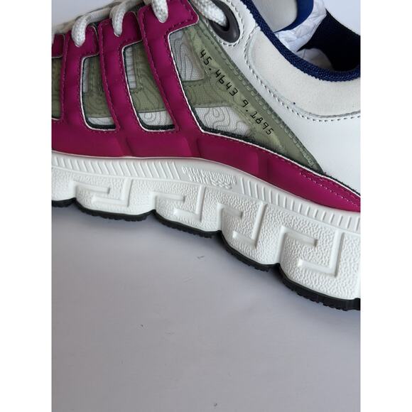 Versace Womens Trigreca Barocco Sneakers White 9.5 (39.5 Eu  Versace Women’s Trigreca Barocco Sneakers White 9.5 US (39.5) Italy 1004182 NIB main image 1